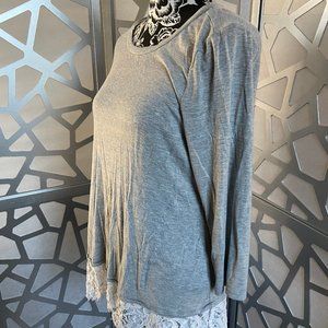Dress Barn Grey Long Sleeve Top w/Lace Sz M